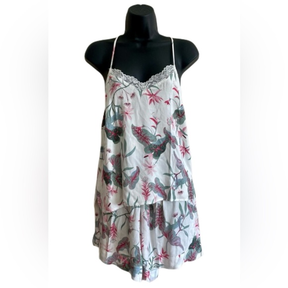 Hunkemoller Two-Piece Short Pajama Set _ Size M/L - Picture 1 of 7